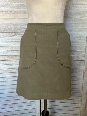 LOFT Women’s Size 8 Sage Green A-Line Miniskirt, Front pockets w/ delicate lace